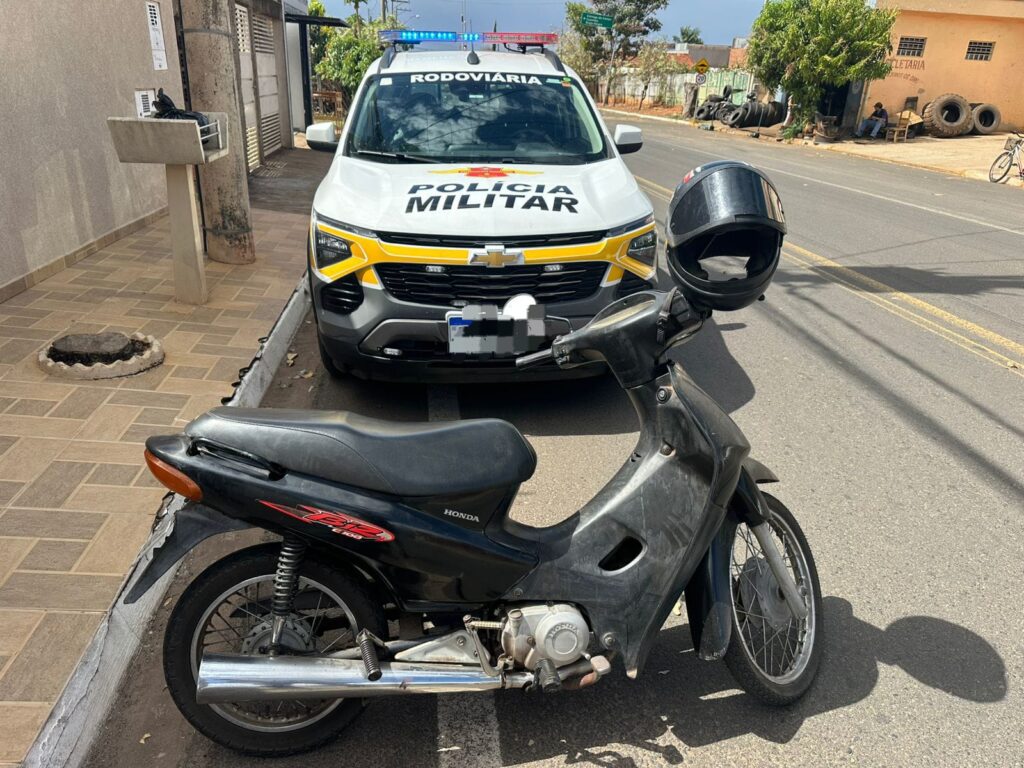 MULHER É PRESA COM MOTO FURTADA NA MARECHAL RONDON